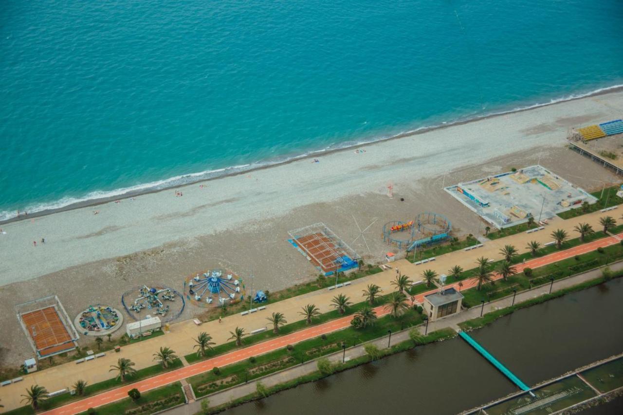 Orbi City Towers Batumi Exterior foto