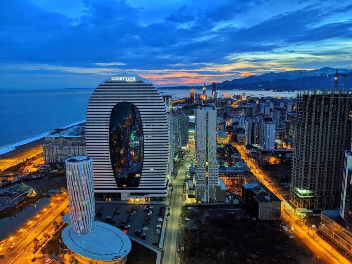 Orbi City Towers Batumi Exterior foto